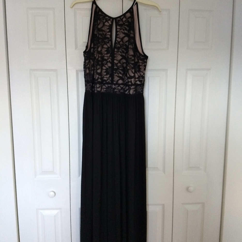 Homecoming/Prom Gown. Nightway. Size 18W.